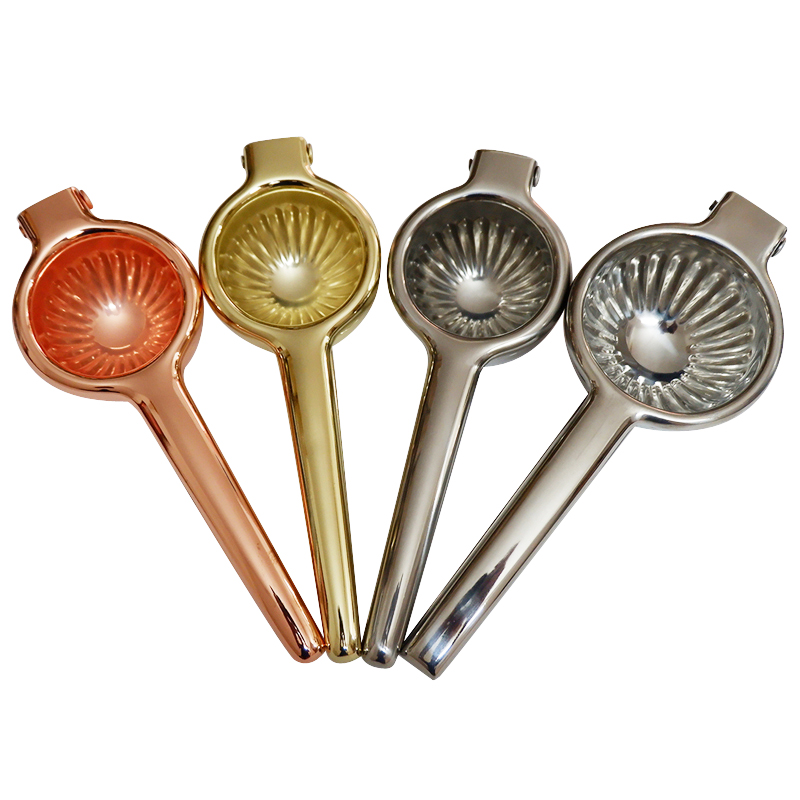 Kitchen Gadgets Gold - Manuelle Zitronenpresse aus Edelstahl, Zitruspresse, Limettenpresse,